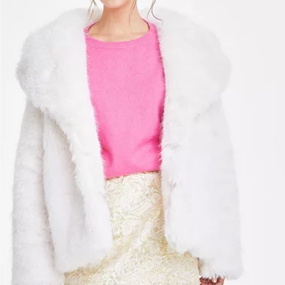 Women's Faux-Fur Chic White Teddy Jacket